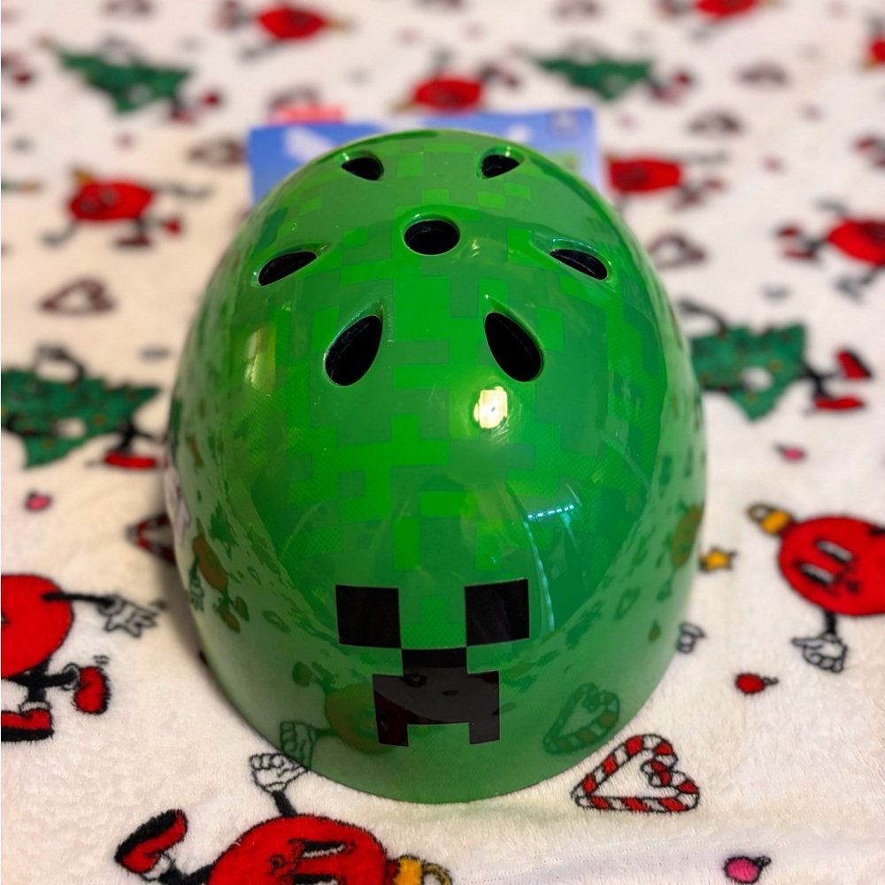 Minecraft 3D Creeper Face Bike Helmet